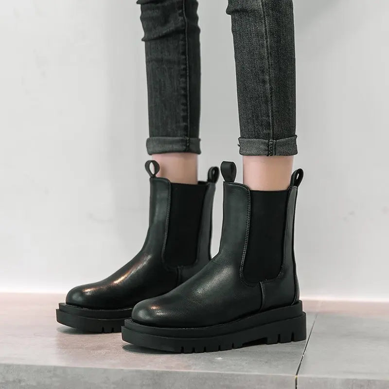 Platform Chelsea Boots 
(2 colors available)