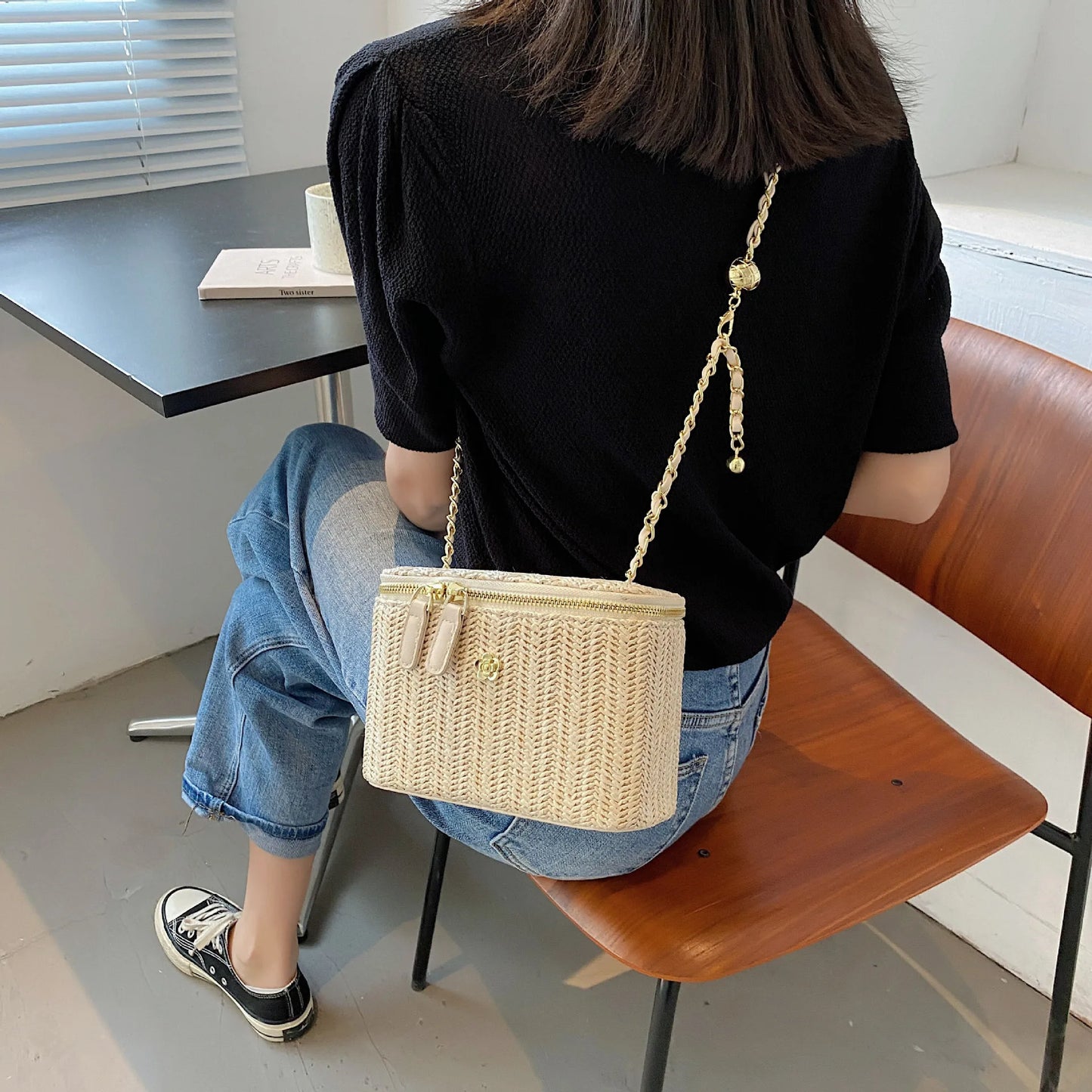 Mini Straw Bucket Bag